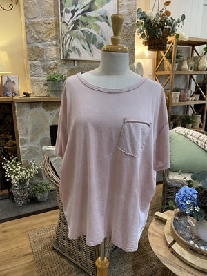 TOP: Giselle-T Shirt style/Pocket-One Size