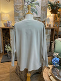 TOP: Karine-Plain-Geometric-One Size