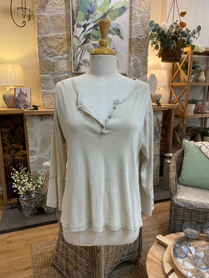 TOP: Jeanne-Plain-L/S-One Size