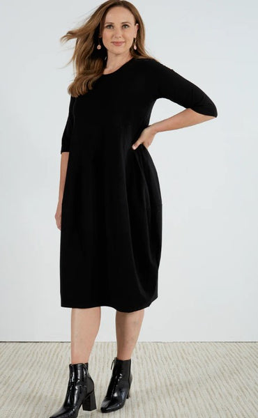 DRESS: Diagonal Seam Dress - Black – Journeybright