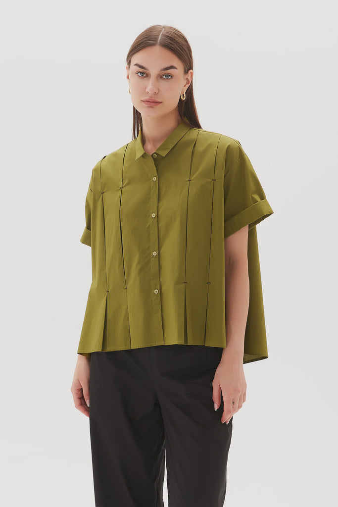 TOP: Inverted Pleat Detail Shirt-Moss